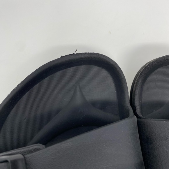 Women’s Black Double Strap Sandals Size 8 - Picture 5 of 14